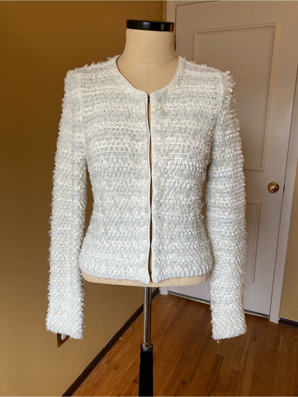 Frenchi Cream Textured Bouclé Sweater Cardigan size L